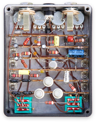 Dazatronyx ULTRA Rad Distortion guts